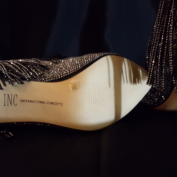 NIB Crystal Fringe Booties - Picture 3 of 3